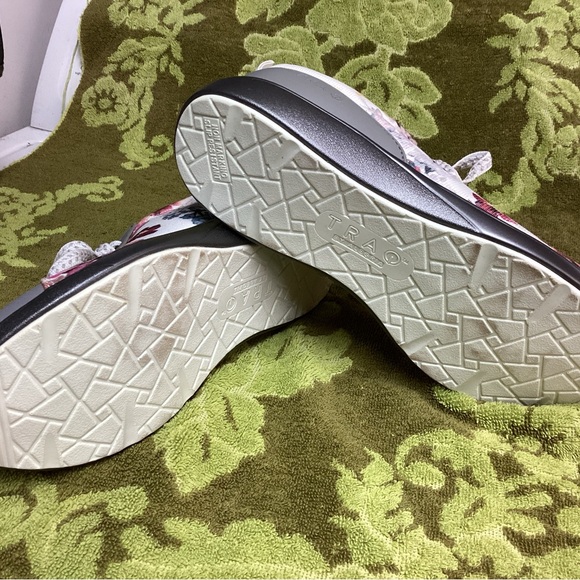 Alegria Traq shoes - Picture 5 of 5